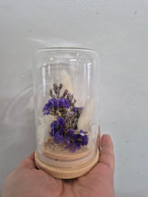 Load image into Gallery viewer, Dried flower Glass Domes