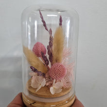 Load image into Gallery viewer, Dried flower Glass Domes
