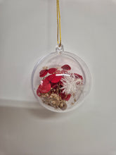 Load image into Gallery viewer, Dried Christmas baubles